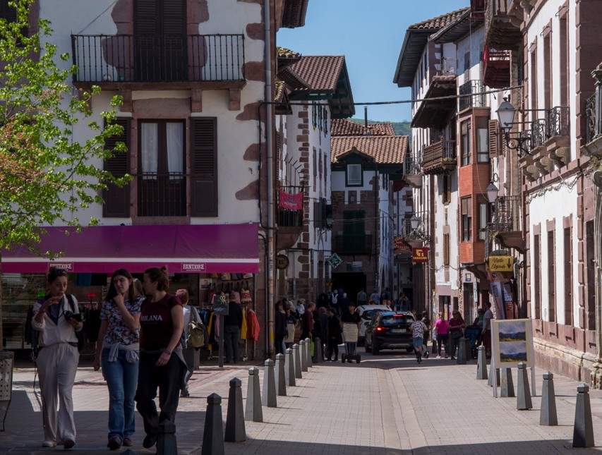 El comercio rural navarro mejora sus ventas en 2025, pero mantiene la incertidumbre ante el aumento de costes
