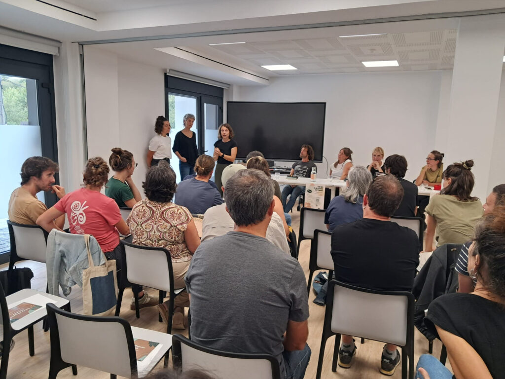 Más de 30 personas participan en las jornadas sobre sistemas alimentarios locales en Baztan-Bidasoa
